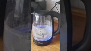 Midea MK 8015 кипячение воды менее литра