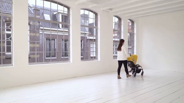 Bugaboo Bee5 City smooth ride & lock swivel wheels смотреть онлайн