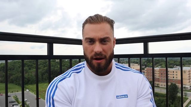 Тяжелые или легкие веса? Что Лучше? Крис Бамстед #отвечает смотреть онлайн