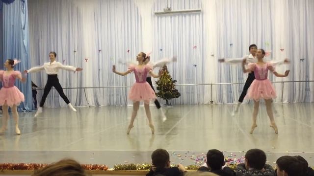 БХК Нуреева, встреча НГ 2016, фрагмент "Танца кукол"