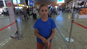 Один на самолете. Перевозка несопровождаемого ребенка