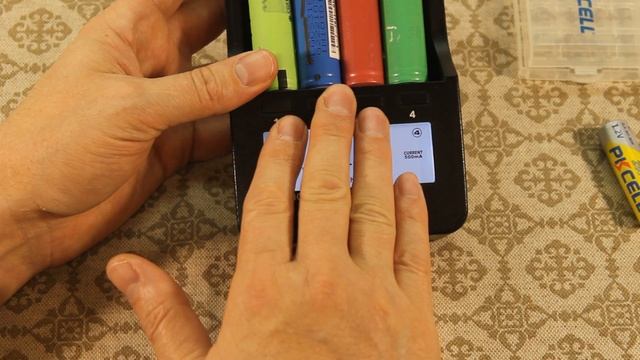 LiitoKala lii-500. Лучшее зарядное устройство! смотреть онлайн