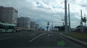 Поворот направо на сложном перекрестке