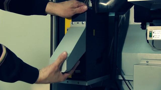 Демонтаж хоппера из автомата по продаже кислородного коктейля "OxyVend " смотреть онлайн