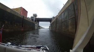 Познакомились с Капитанами моторной яхты Princess 64. Я пересел в другую яхту .  Дошли до Самары.