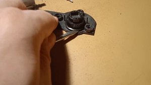 Ремонт робота пылесоса iLife V7S Pro.