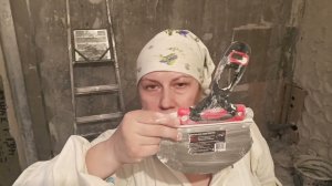 Как начинать штукатурить стену