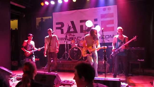 Александр Котлер + "Лаймъ" - "Игра в поддавки" смотреть онлайн