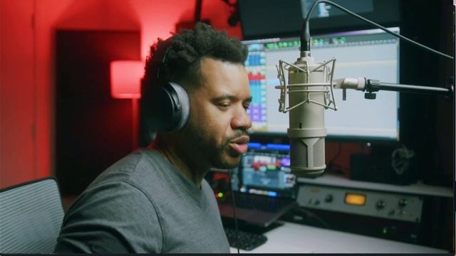 Is a Hardware Compressor Worth It? - The Warm Audio WA2A смотреть онлайн