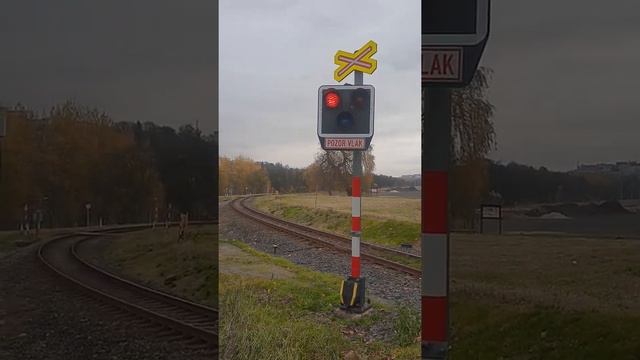 TRAIN KARLOVY VARY DOLNÍ NÁDRAŽÍ ???