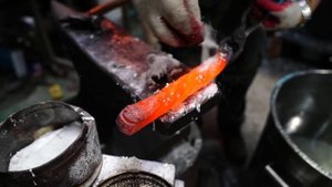 Лучший в Корее мастер ножей из дамасской стали ручной работы. Процесс изготовления ножа