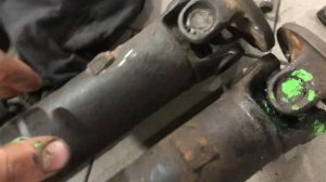 Opel frontera sport .установка заднего кардана от пикапа.как же хорошо все получится