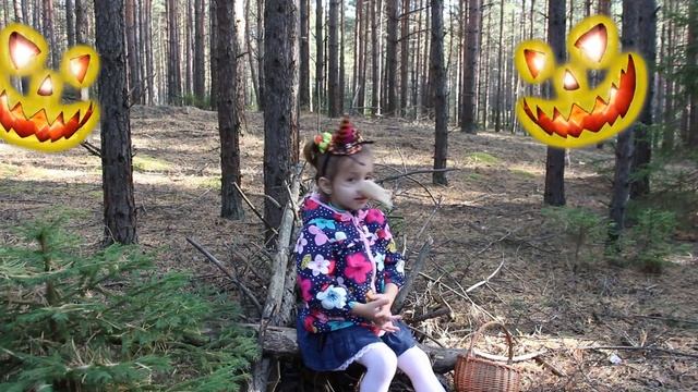Halloween ЧУДЕСА В ЛЕСУ / Мария собирает конфеты на хеллоуин / WONDERS IN THE FOREST #HALLOWEEN смотреть онлайн