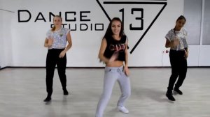 Танец под Shape of you
