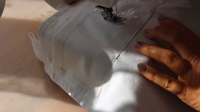 Не выкидывайте старые простыни. Покажу, какую полезную вещь для дома из них можно смастерить