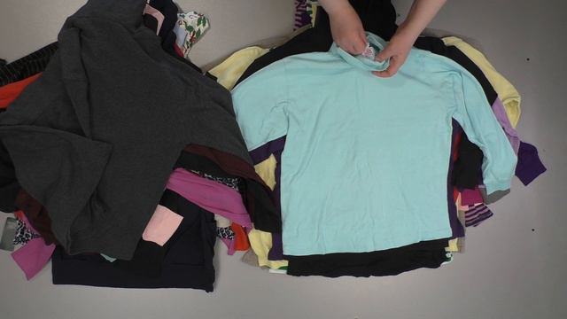 Лот 914 водолазки хлопок экстра (9,1 кг, 37 шт, 6,5 евро кг) смотреть онлайн