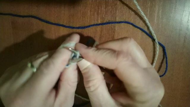 Как связать Двухцветное Букле. Вязание с нуля. Узоры спицами. Вяжем вместе. смотреть онлайн