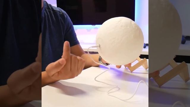 #Levitating Luna Lamp - Floating 3D Moon Lamp - Cool LED Mood Light смотреть онлайн