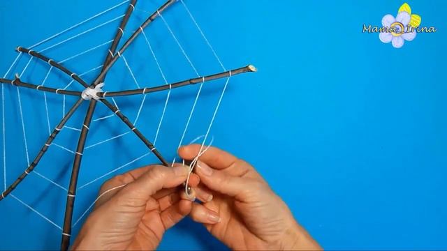 Как сделать паутину и паука