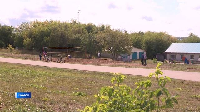 В районах Удмуртии сегодня осваивают пляжный волейбол