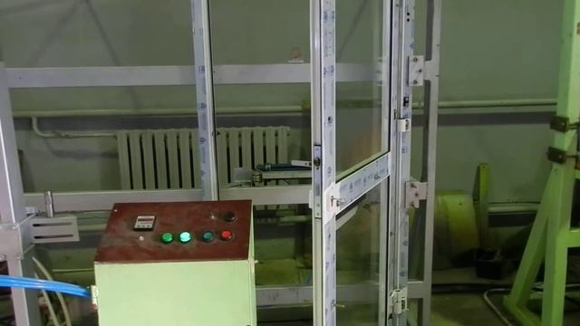 Испытания "петли с доводчиком" для алюминиевых дверей СТН-2432