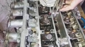 Замена маслосъемных колпачков (маслаков). Двигатель 1JZ-GE, 2.5 литровый. Toyota Chaser JZX 90.