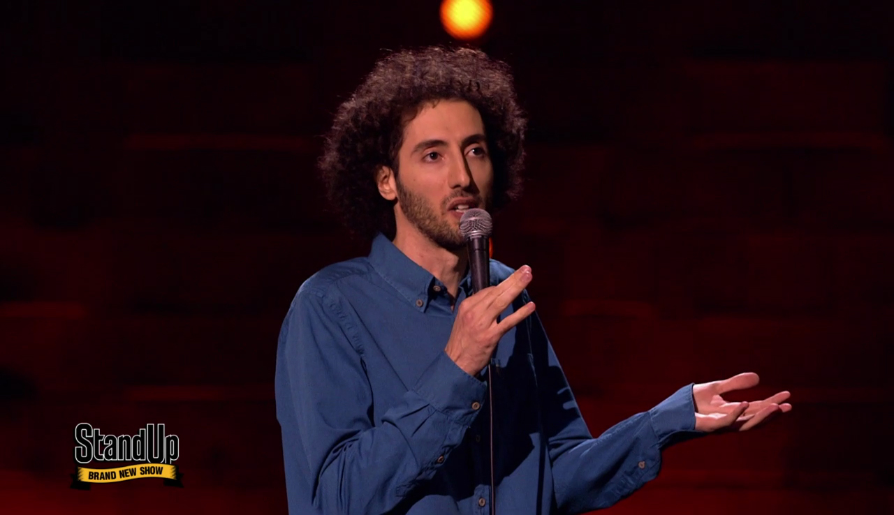 Stand Up: Дмитрий Романов - О скромных родителях, российских правохранителях и пожилых стюардессах