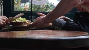 Что делать, если женщина ушла к бывшему? Почему так происходит? И что делать?