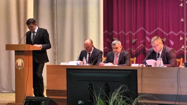 В Пинском районе на собрании хозактива подвели итоги минувшей пятилетки смотреть онлайн