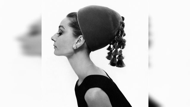 Дизайнер раскрашивает черно белые фото знаменитостей смотреть онлайн