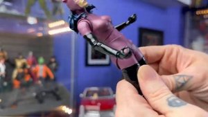 DC Multiverse | Catwoman | McFarlane Toys | Batman: Knightfall | Action Figure Review
