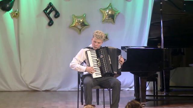 12 Аккордеон