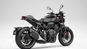 Honda CB1000R và CB1000 Hornet: Chiếc nào tốt hơn?