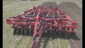 Глубокорыхлитель Salford 9800 по зерновым