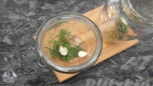 Огурцы, маринованные с острым перцем на зиму