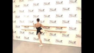 "PIROUETTE" 14.14.02 Fouetté поворот через passe на 90% к палке, из позы в позу