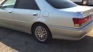 1) Toyota Crown, 2000 год