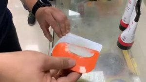Демонстрация - Лампа для сушки продуктов УФ-отверждения (Арт.: 9000) в магазине (Грузия)