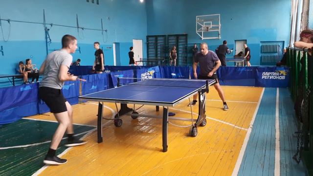 П.Сафронов: А.Лавренко.Молодой кмс, против опытного ветерана шиповика! Встреча в группе! смотреть онлайн