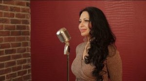 Самый низкий женский голо, Елена Гоффман, "Unforgettable".