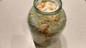 квашенная капуста с медом и клюквой