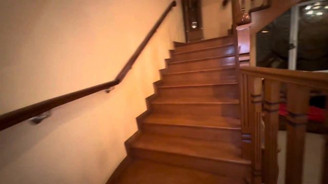 Снять дом в Москве за 15 тыс за сутки? Возможно? Какой он? смотреть онлайн