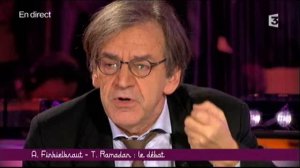 &quot;Ce soir ou jamais&quot; : Alain Finkielkraut vs Tariq Ramadan