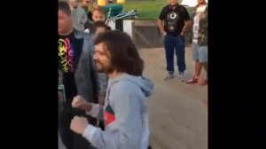 Noize MC бьет Хованского