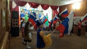 танец "Дружба народов". заключительная песня