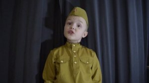 Стихотворение Памятник в Берлине. Монумент Воину освободителю в берлинском Трептов-парке.