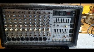 BEHRINGER EUROPOWER PMX2000 сборка в кучу