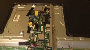 Простой ремонт телевизора SUPRA STV LC32LT0080W Включается и гаснет