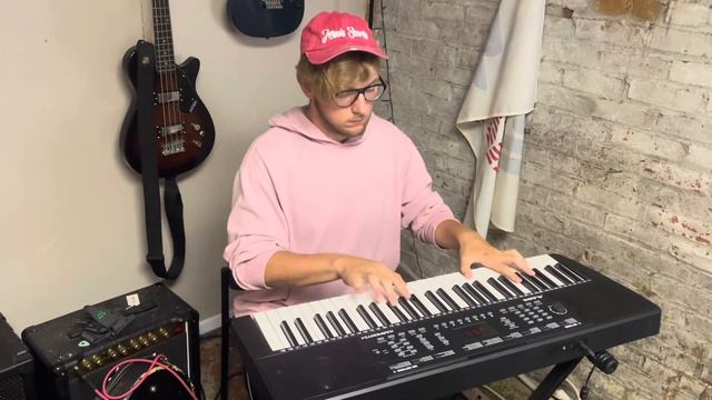 Alesis Harmony 54 [Demo & Review] Great Beginner Keyboard.