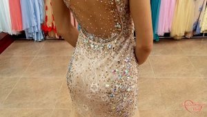 Вечерние платья